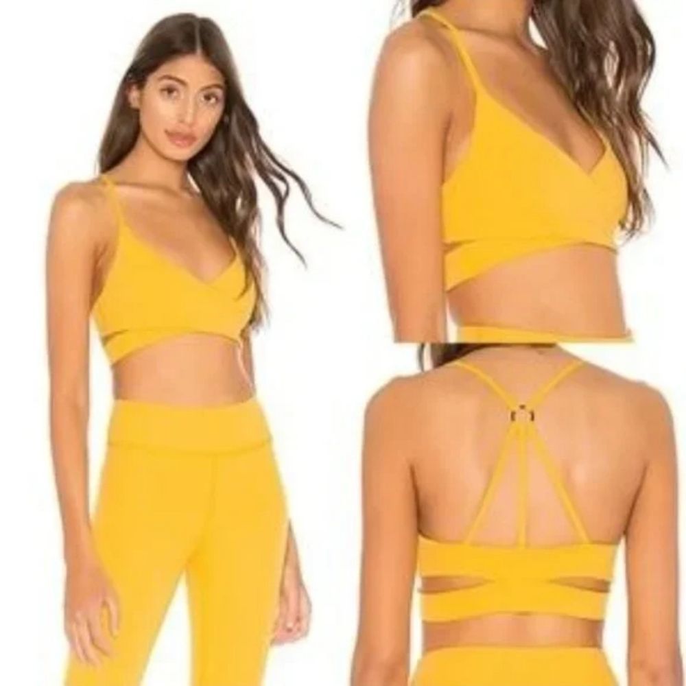 LOVEWAVE Yellow Strappy Brittany Sports Bra Size Extra Small NWT